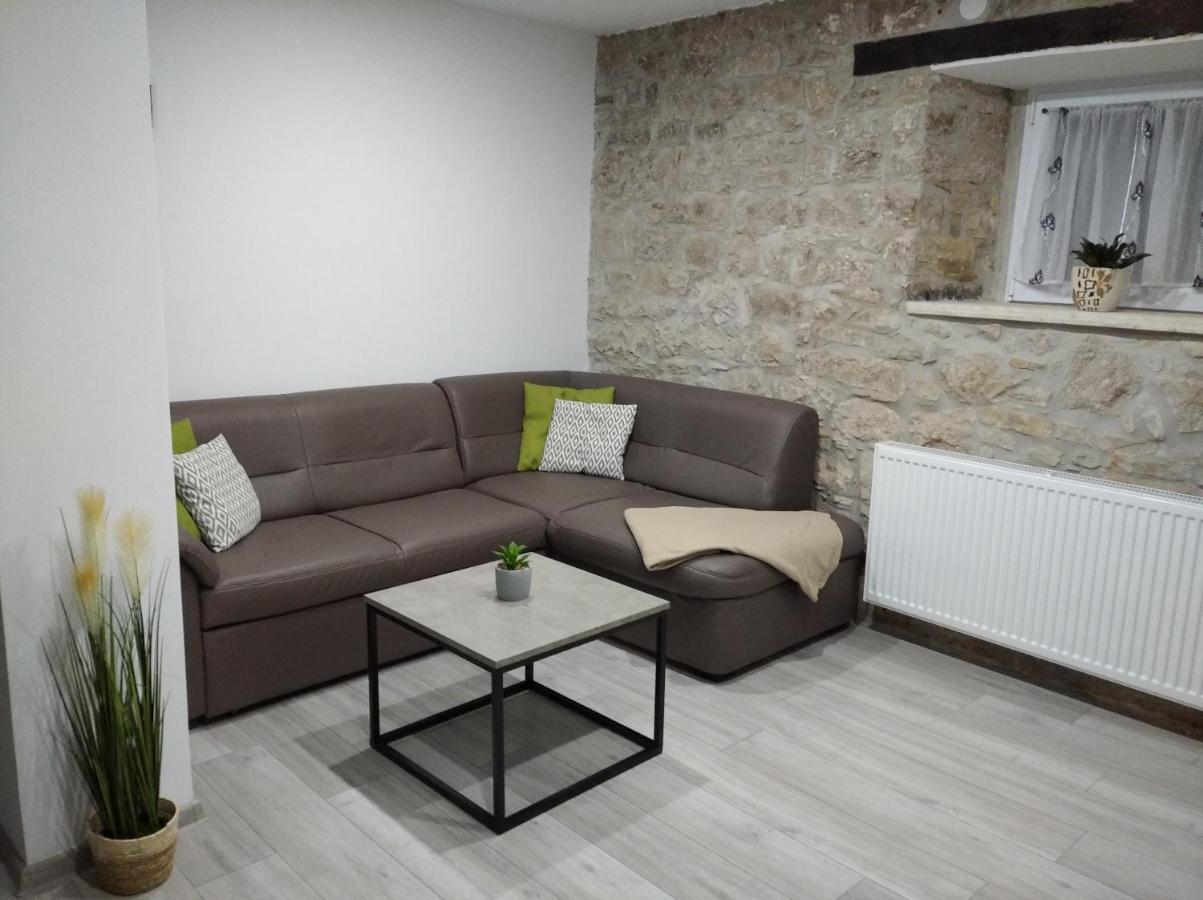 Apartman Lari Vižinada Екстериор снимка
